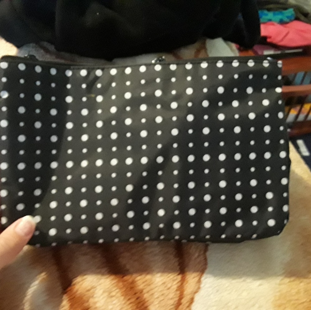 Swap it pocket by thirty one